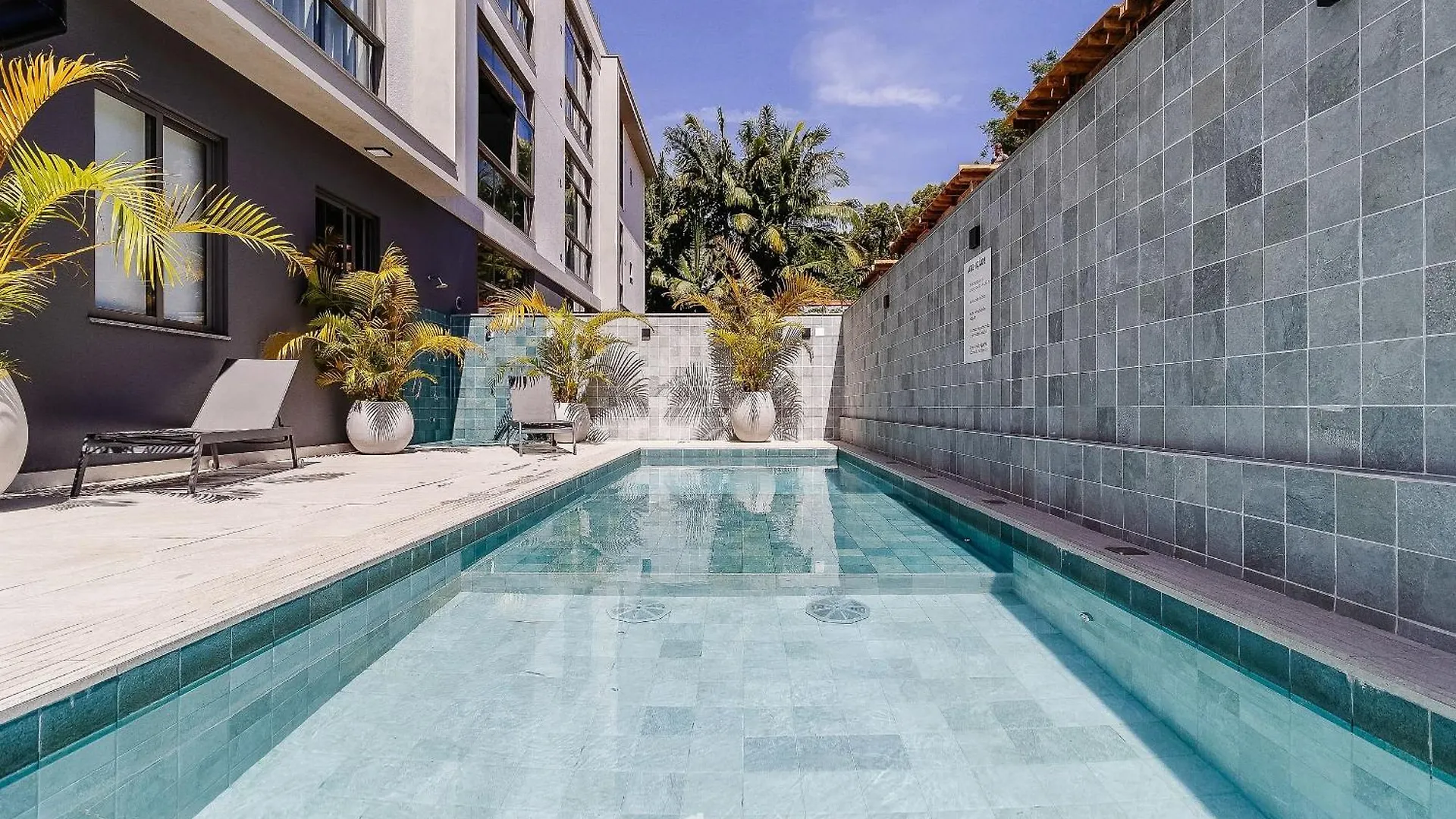Apartamento Top Studios Canasvieiras Tps Florianópolis